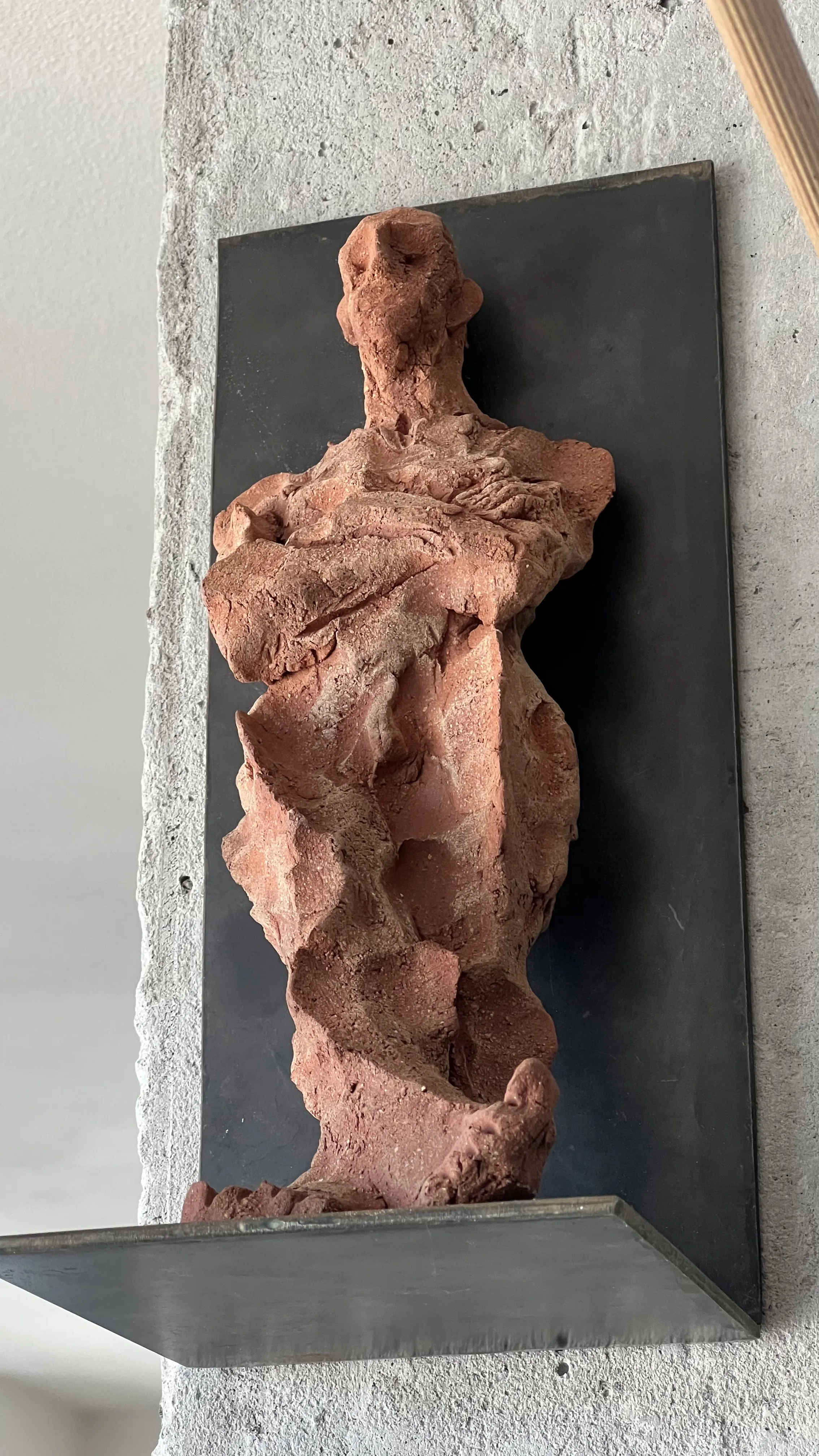 Image of observer by Denys Shimanskyi, size: 27х13х12, made of ceramics, chamotte, metal, Sculpture medium, from львів, part of the сухоцвіти series, priced at $300 Photo 5 of 11.